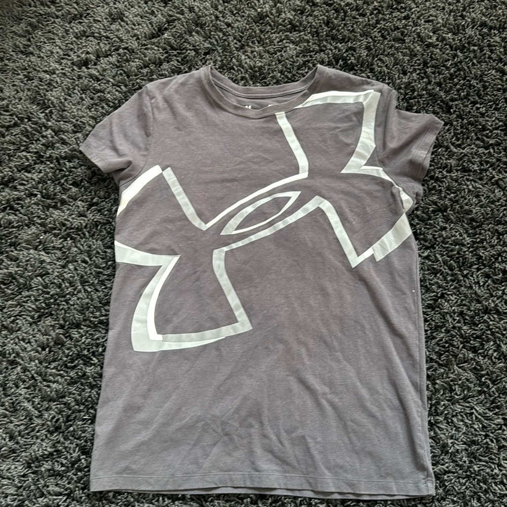 🍍UNDER ARMOUR CLASSIC T SHIRT🍍SZ  LG🍍AK